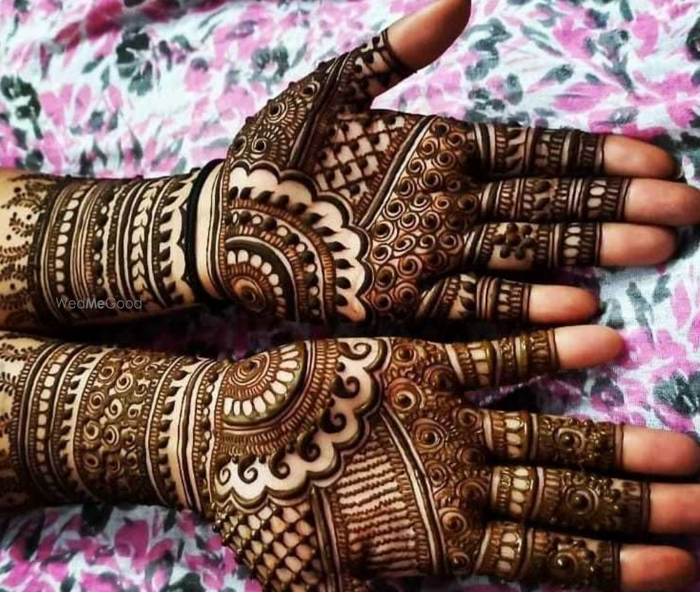 Mehandi by Muskan