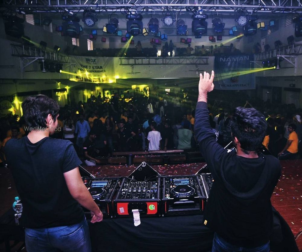 Photo By Maks and Heisse - DJs