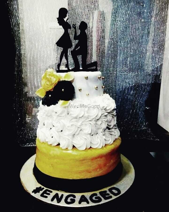 Photo By Cakes In the City - Cake