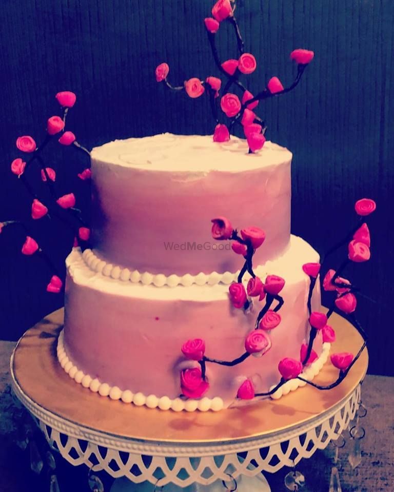 Photo By Barbie's Bake Boutique - Cake