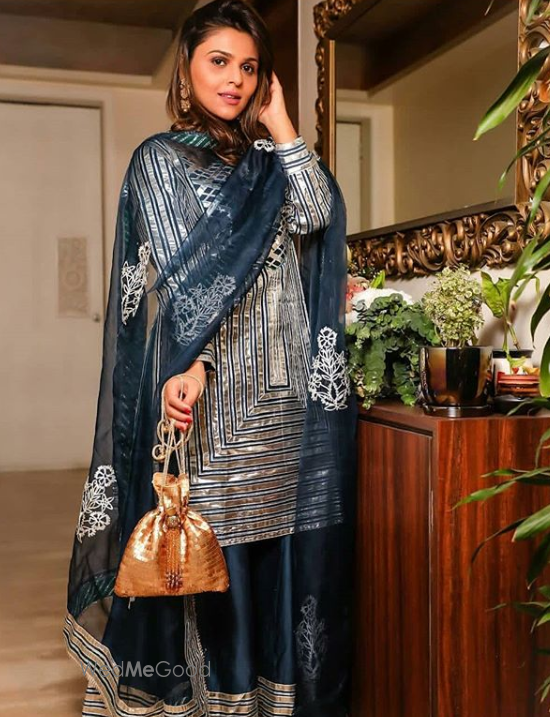 Photo By Pretty Poppy Potlis - Accessories