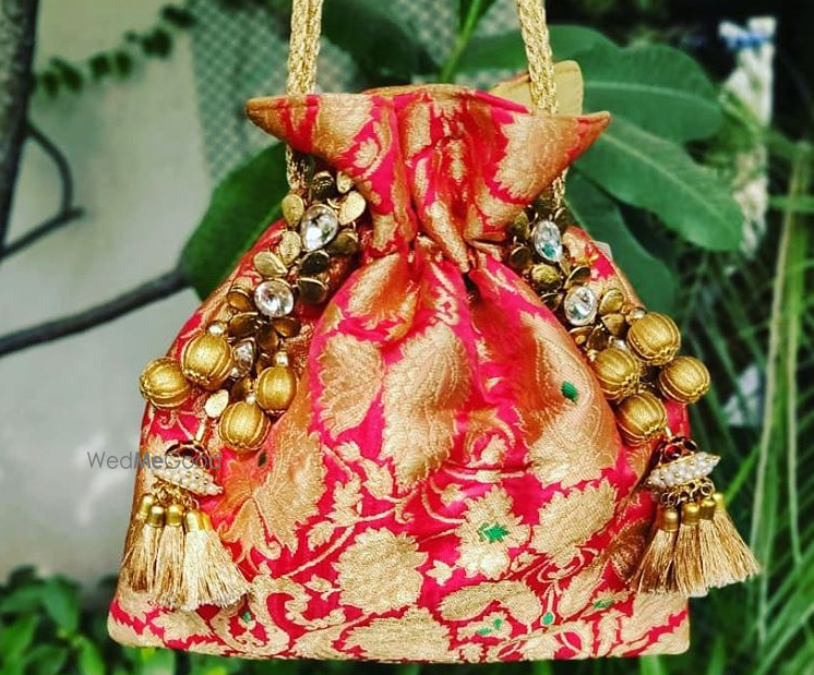 Photo By Pretty Poppy Potlis - Accessories