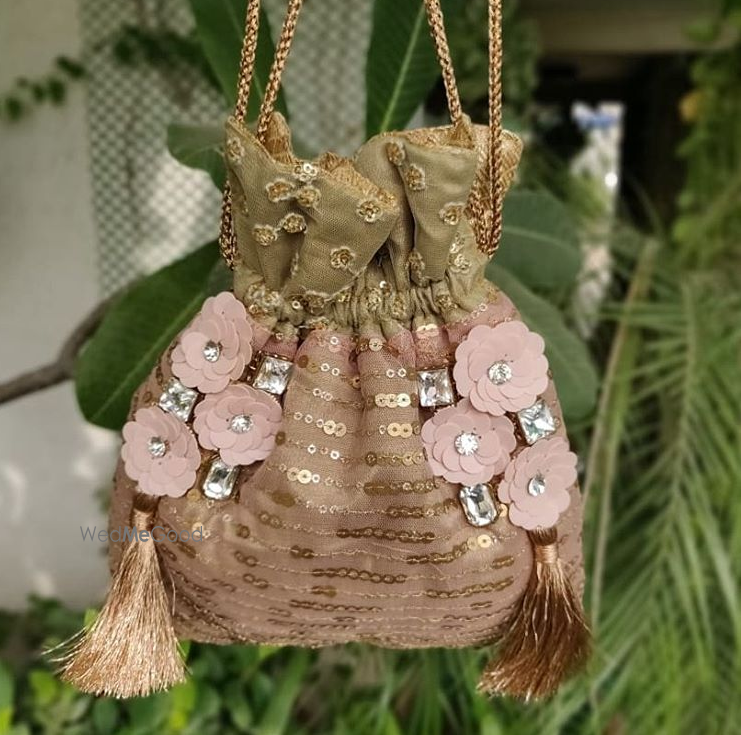 Photo By Pretty Poppy Potlis - Accessories