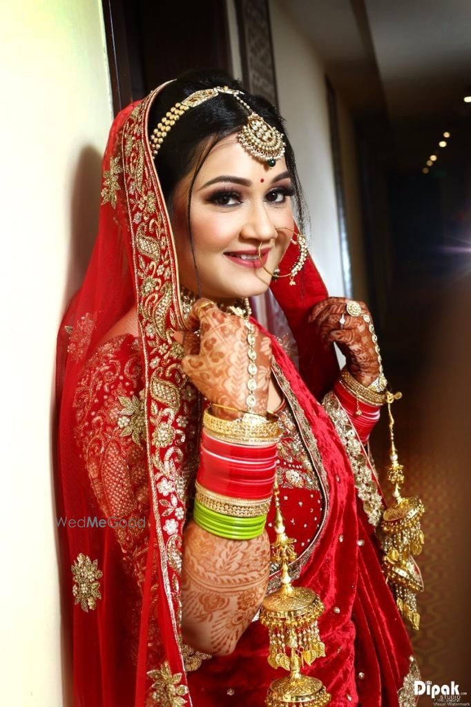 Photo By Ibadat Sethi Makeovers - Bridal Makeup