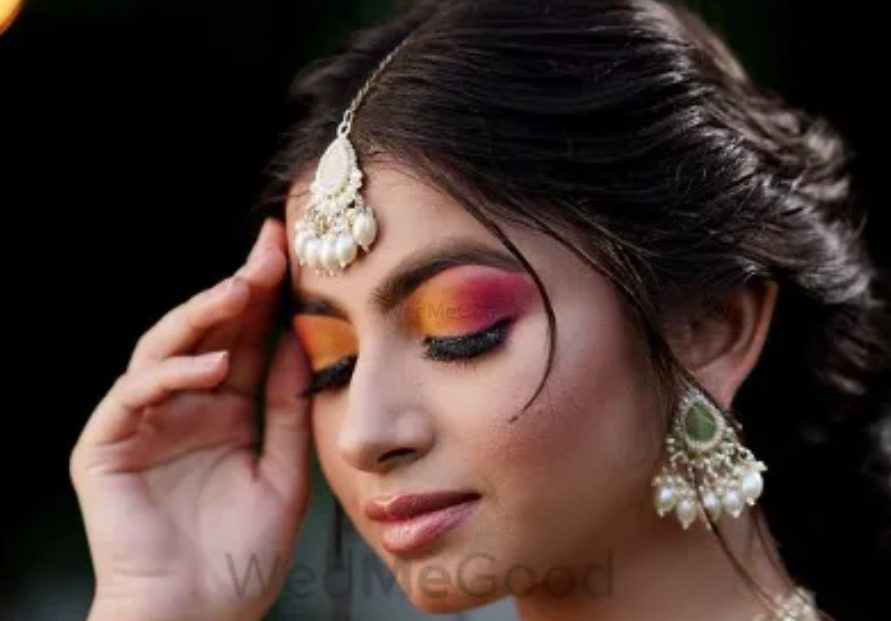 Taman Saini Makeup Artist