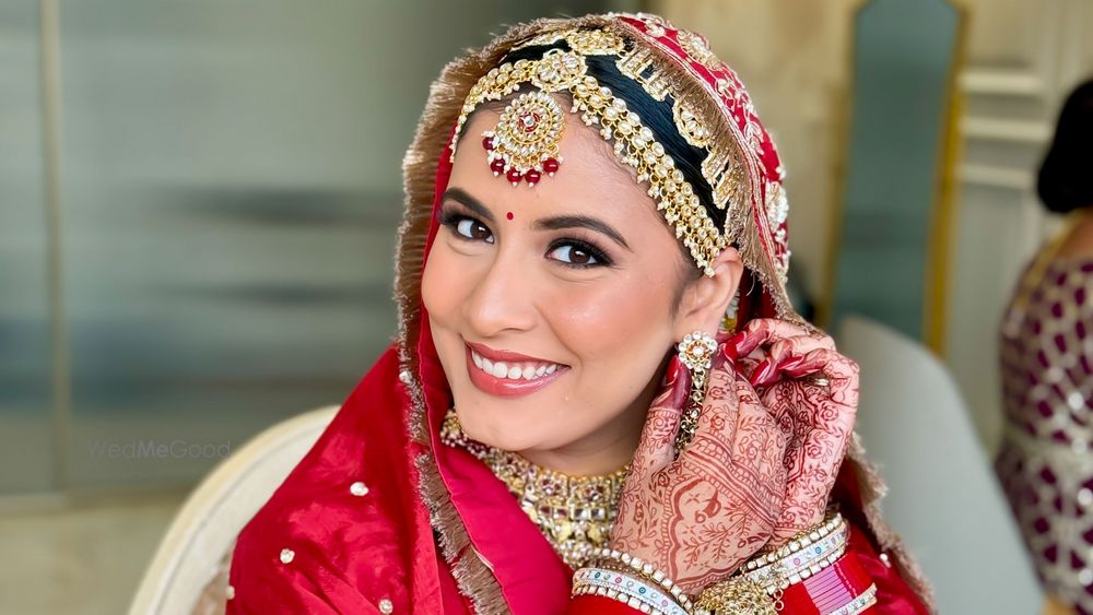 Makeup by Naina Goel