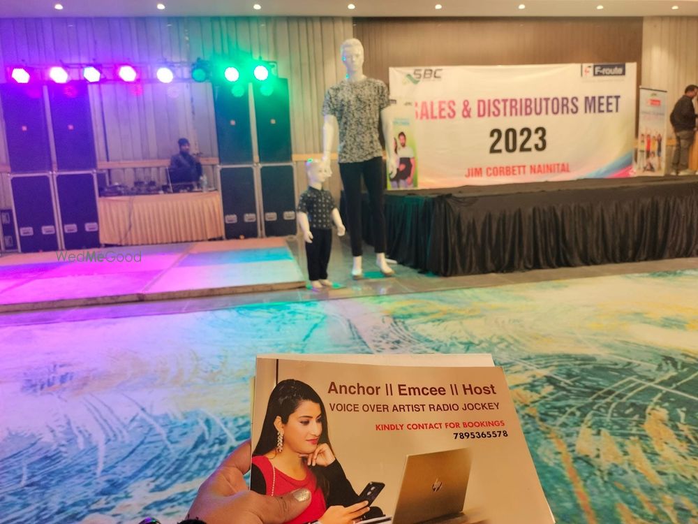 Photo By Anchor Roshni Khanduri - Wedding Entertainment 