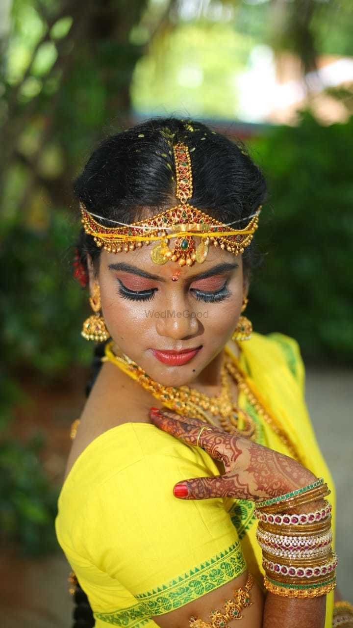 Photo By Womea - Bridal Makeup