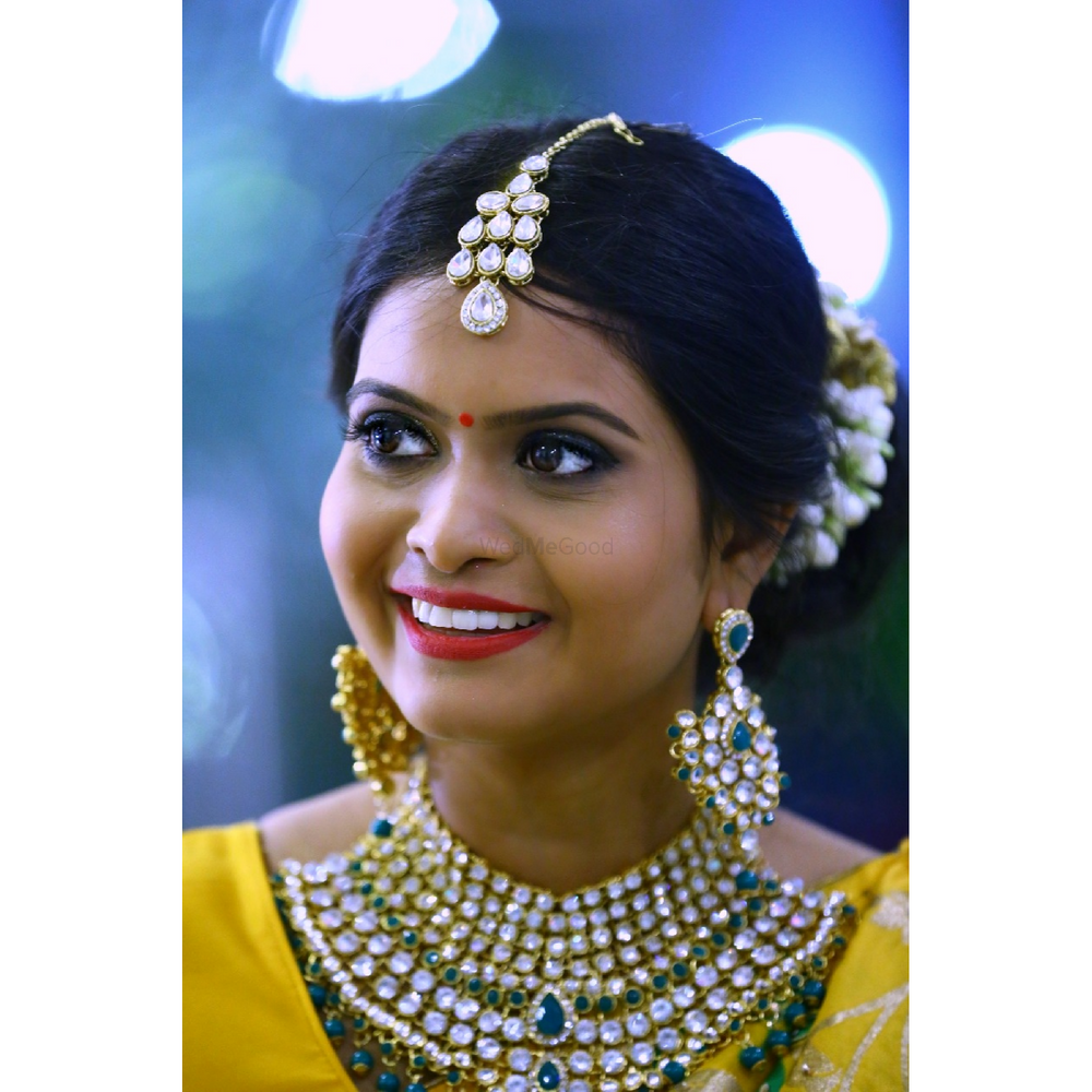 Photo By Makeover by Ipshita - Bridal Makeup