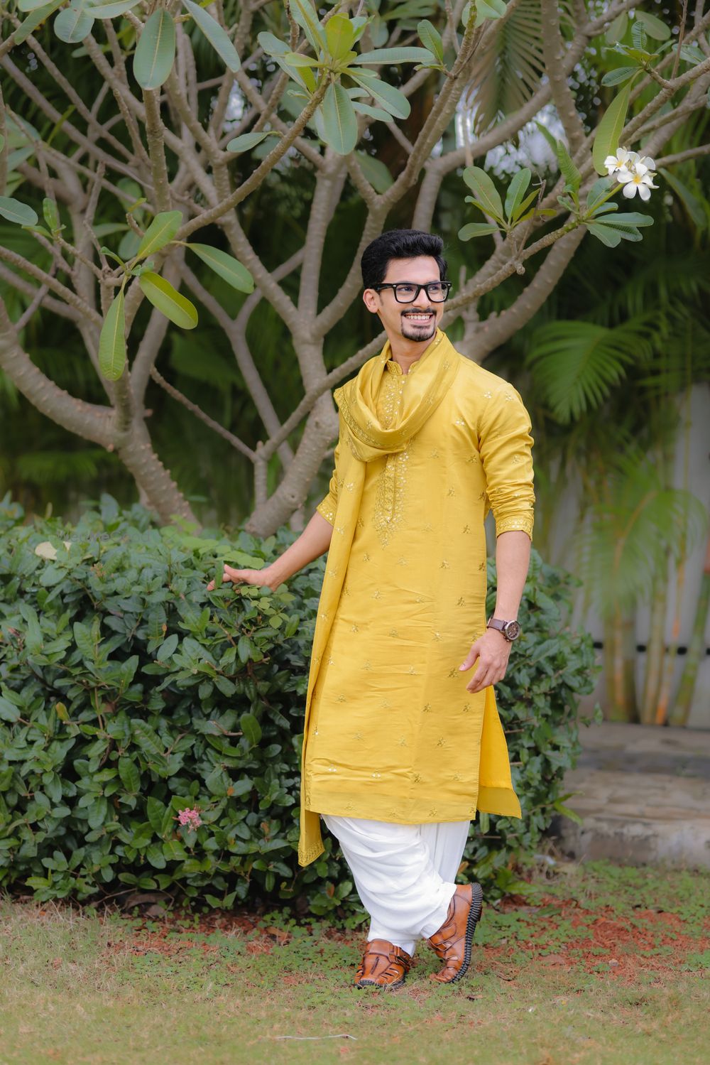 Photo By Tejas Shinde Photography - Photographers