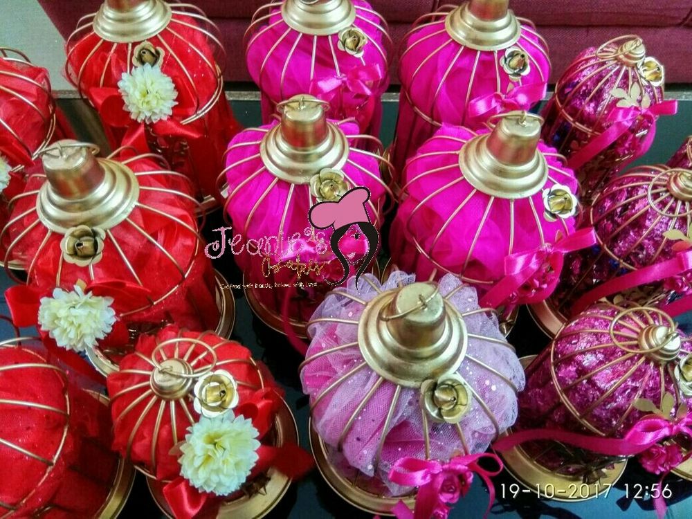 Photo By Jeanies Bakes - Favors