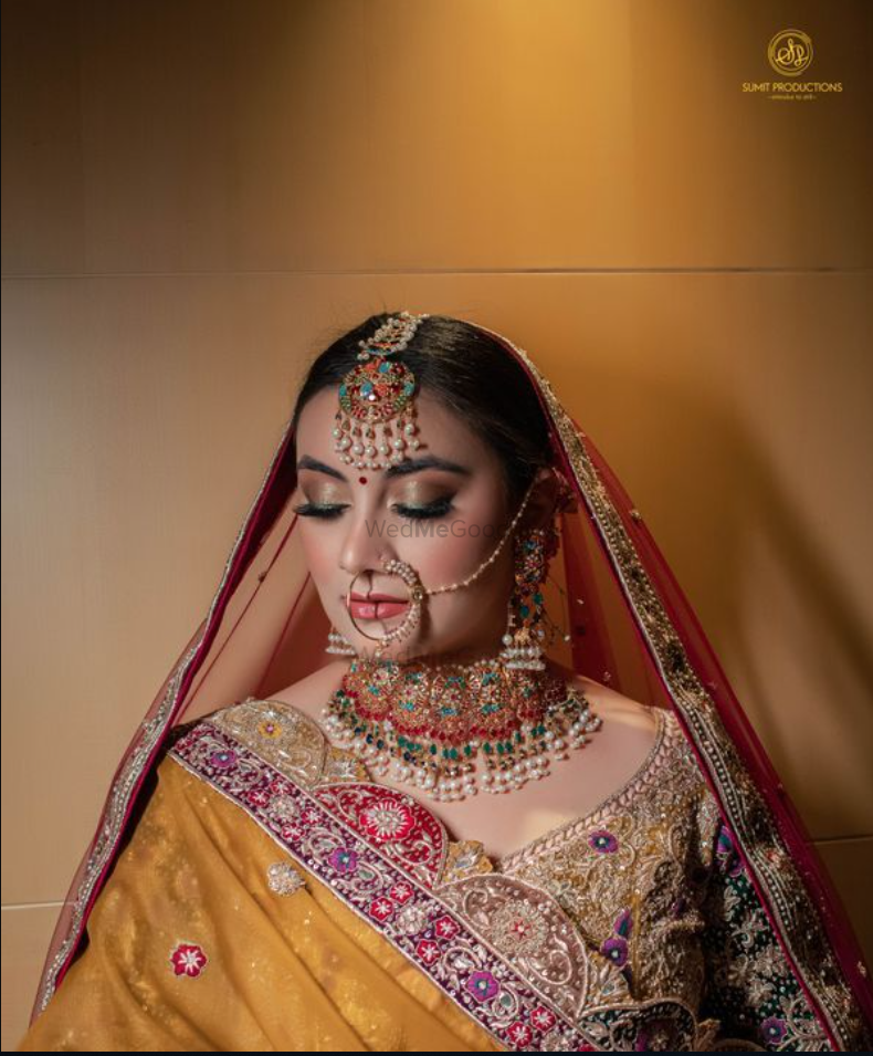 Photo By Makeup by Samdisha - Bridal Makeup