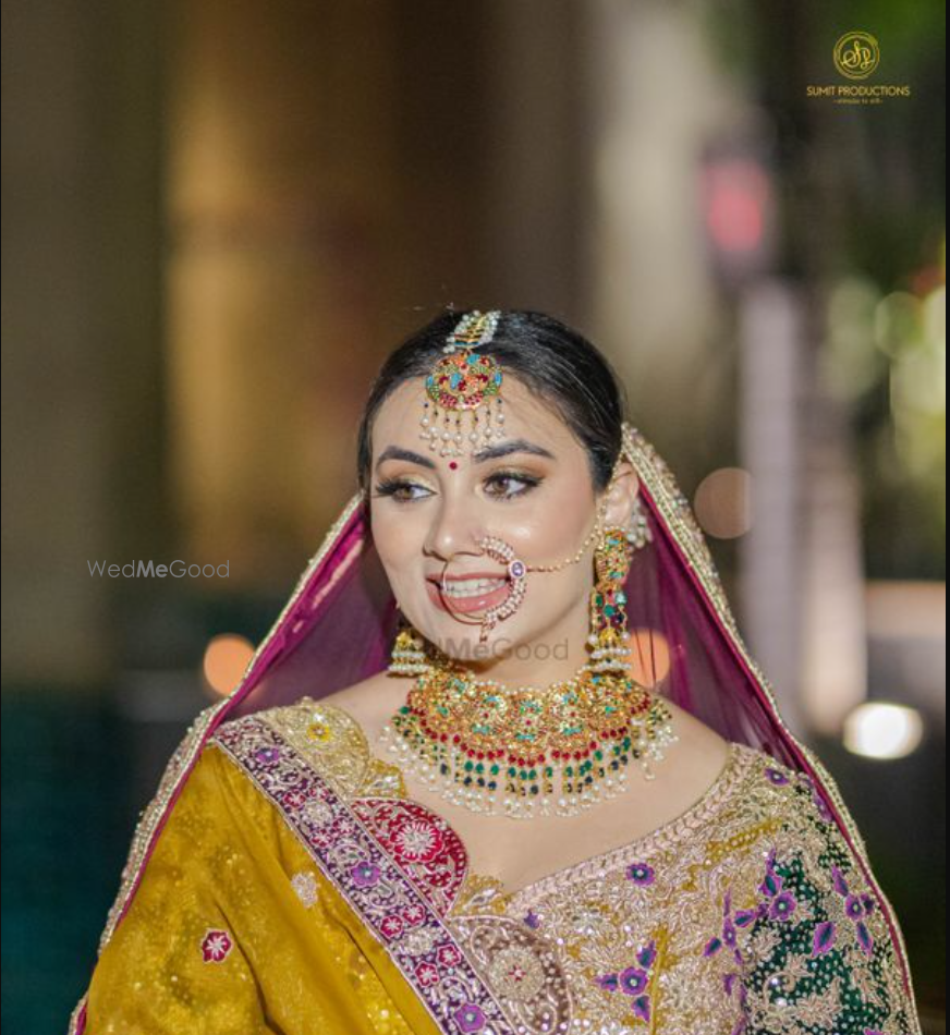 Photo By Makeup by Samdisha - Bridal Makeup