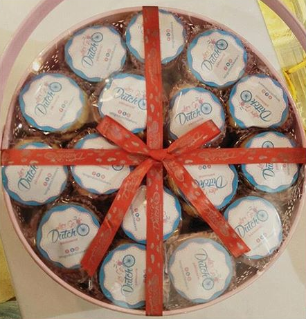 Photo By Lets Go Dutch Bakers - Favors