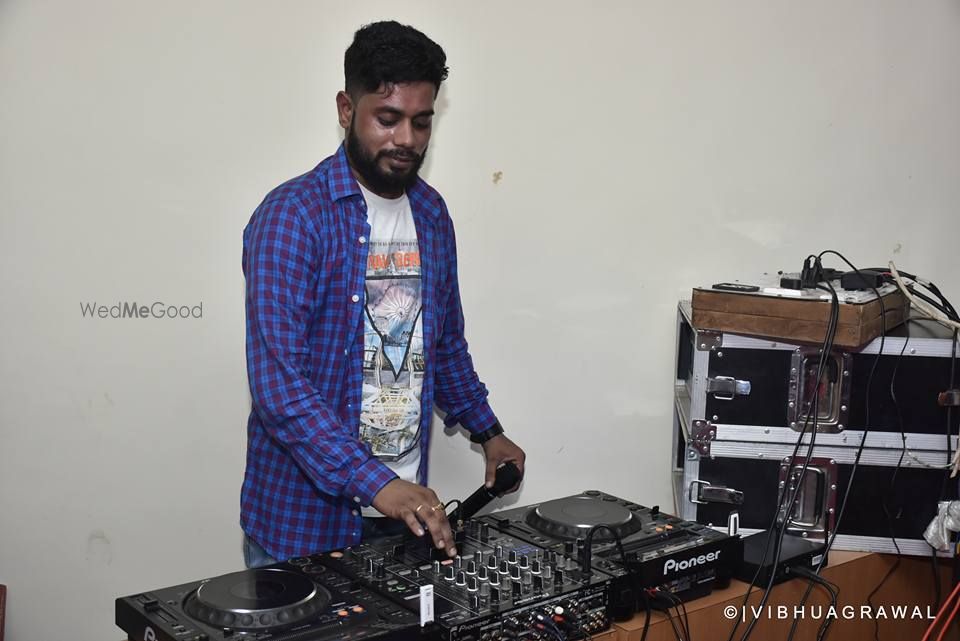 Photo By DJ Arpit - DJs