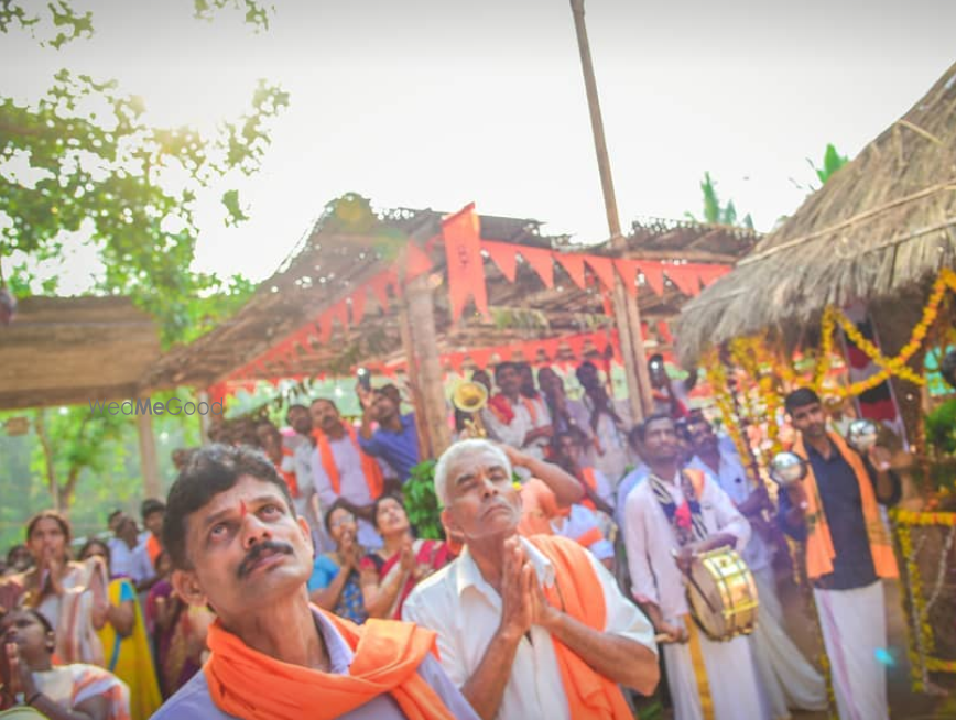 Photo By Dix Studio - Photographers