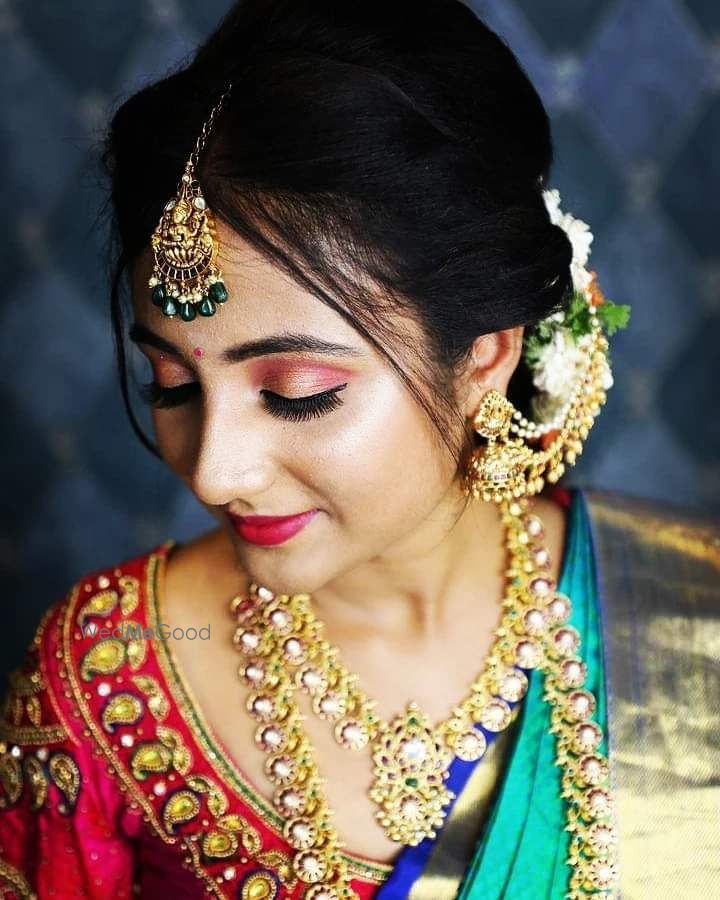 Photo By Makeup by Ashviqa - Bridal Makeup