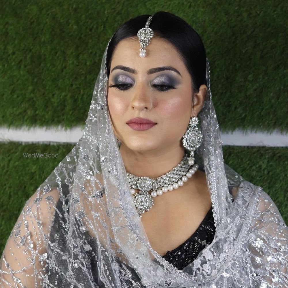 Photo By Nitika Arora Makeovers - Bridal Makeup