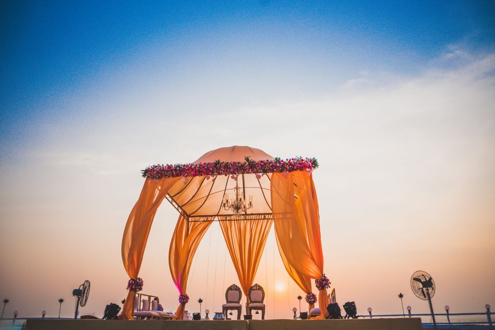Photo By  Destination Weddings by Rabiya  - Decorators
