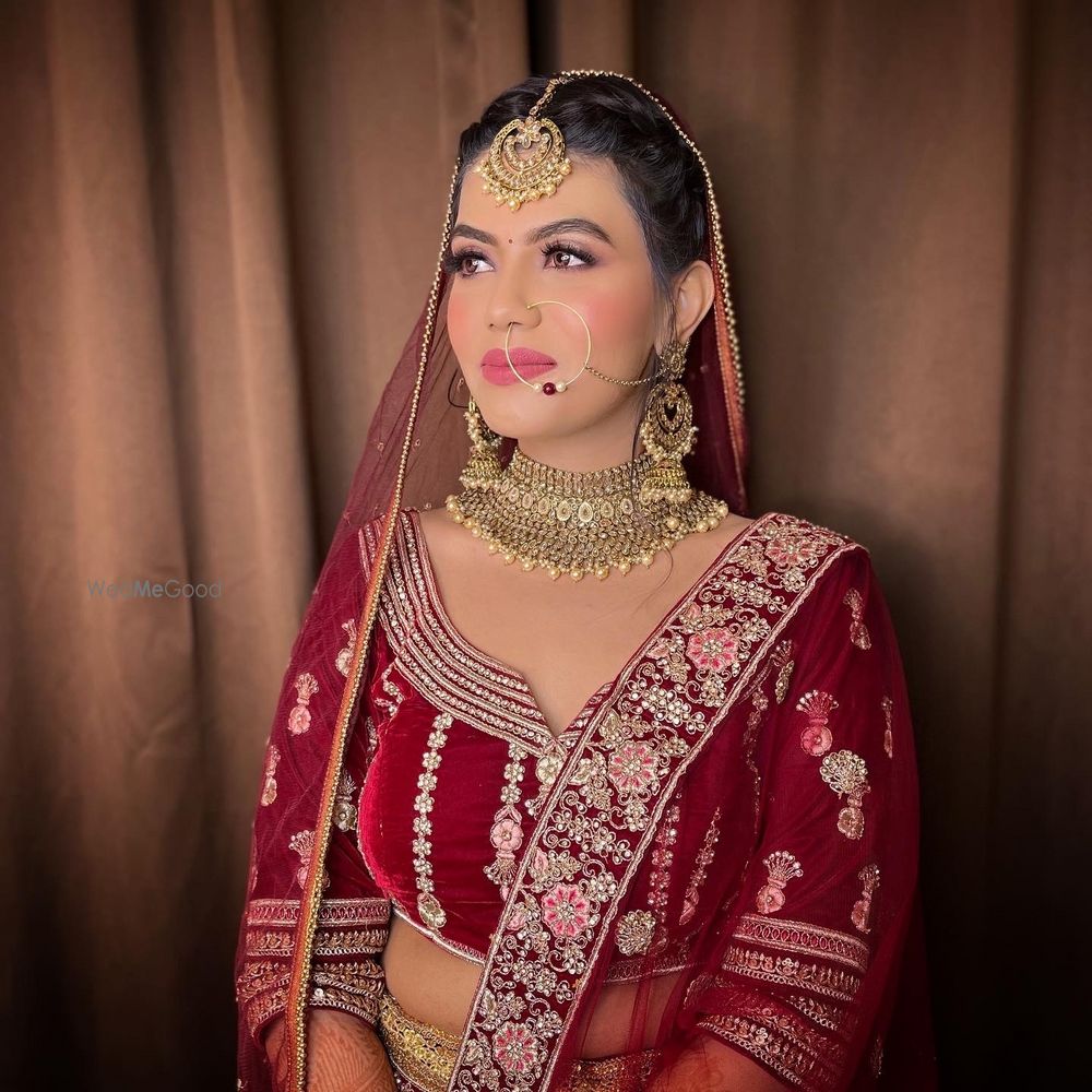 Photo By Makeover by Manleen Puri - Bridal Makeup