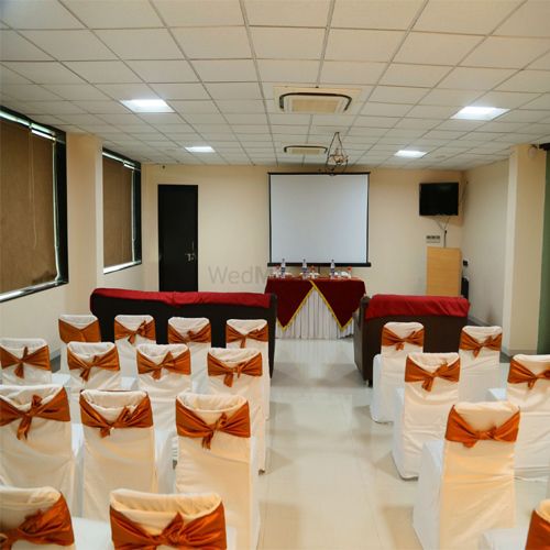 Photo By Vacation Inn Le Grand - Venues