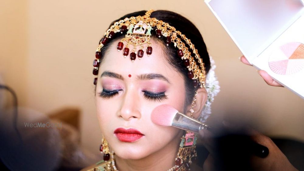 Rupal Thakkar Makeup Artist