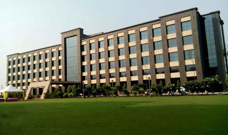 Photo By Golden Blossom Imperial Resorts, Lucknow - Venues