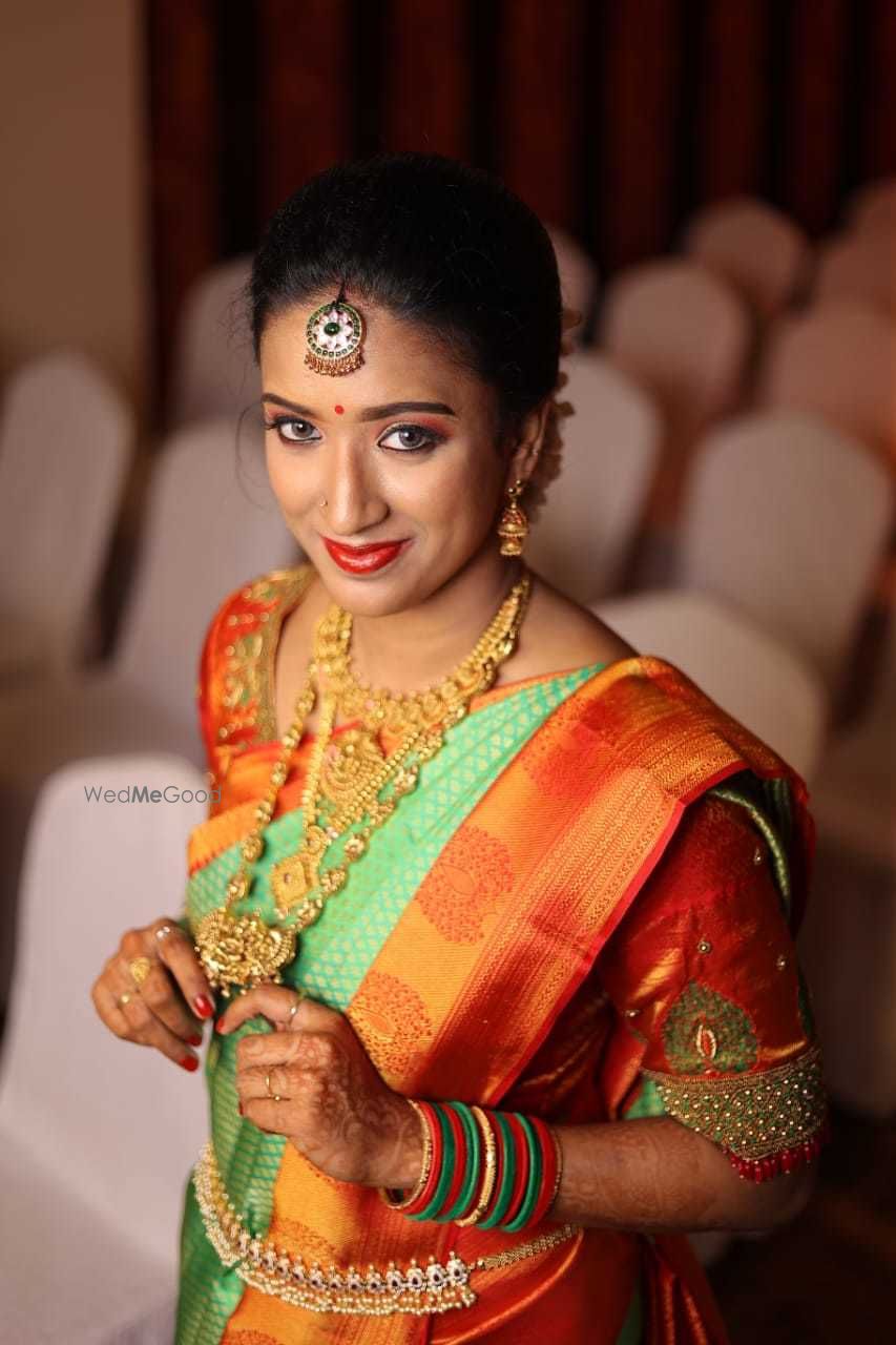 Photo By Devis Makeup Artistry - Bridal Makeup