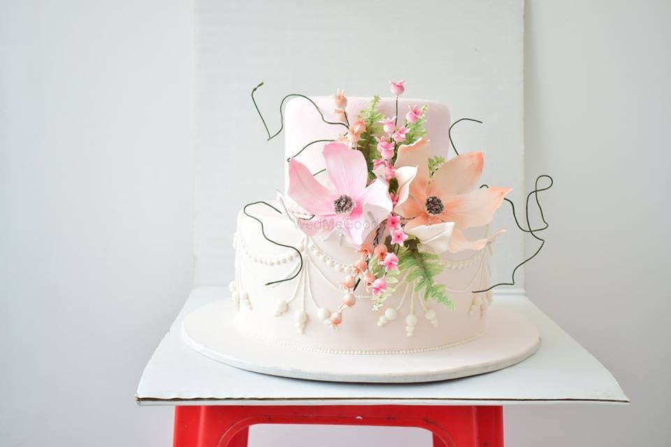 RJs Cakes and Flowers