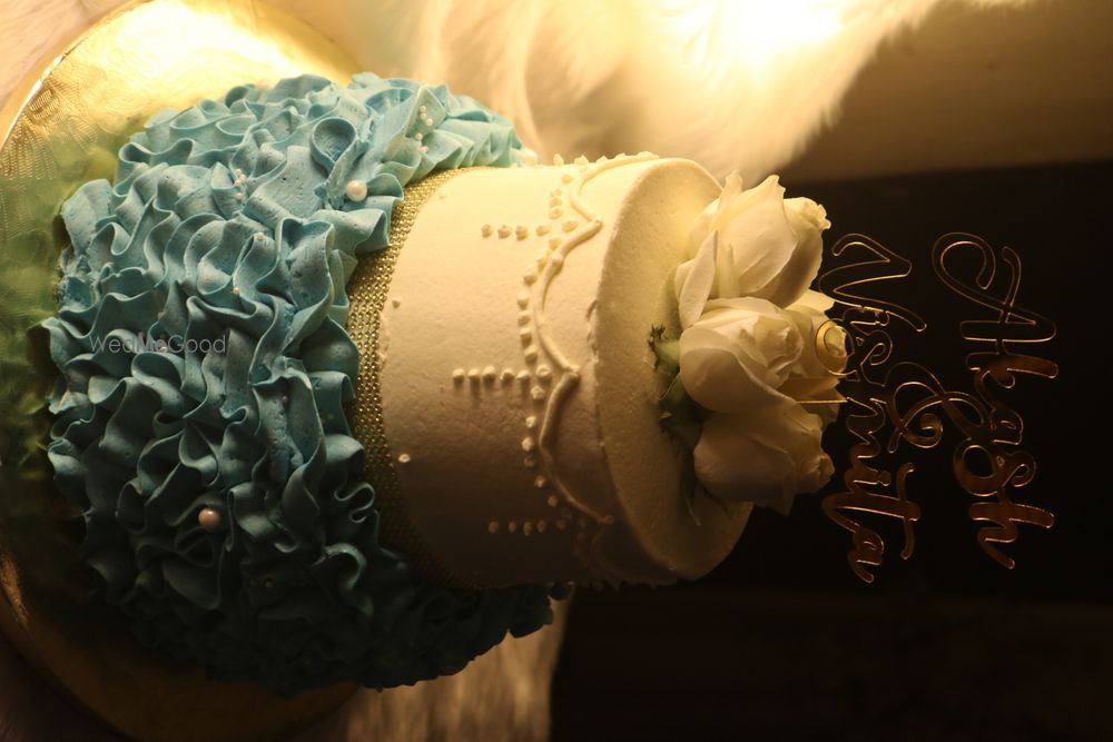 Photo By Kay's Bakes - Cake