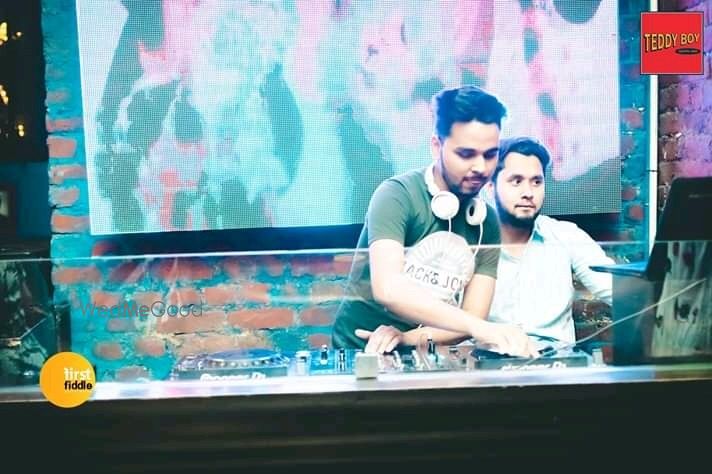 Photo By DJ Draax - DJs