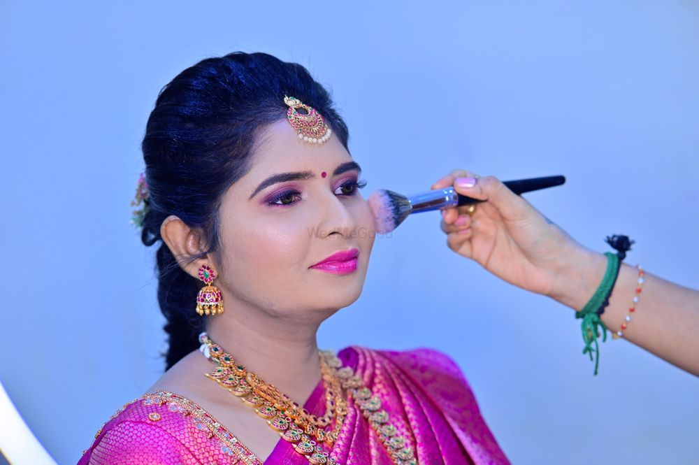 Photo By Makeup with Anandhi - Bridal Makeup