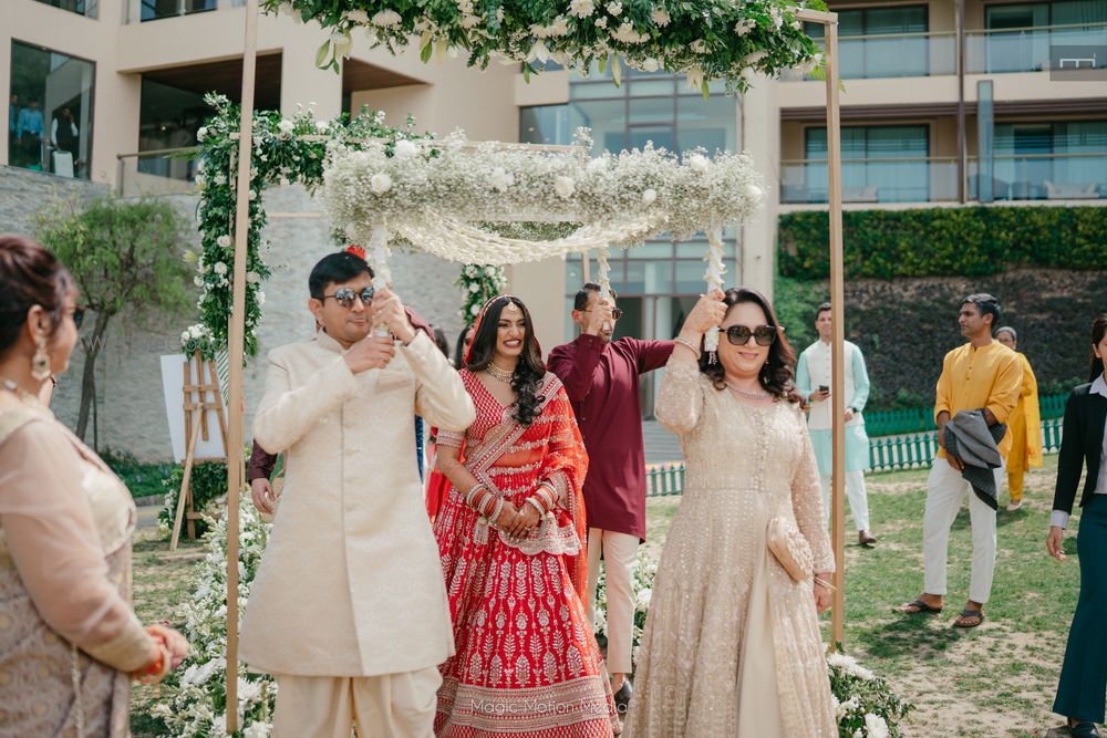 Photo By Simran Makeoverz - Bridal Makeup
