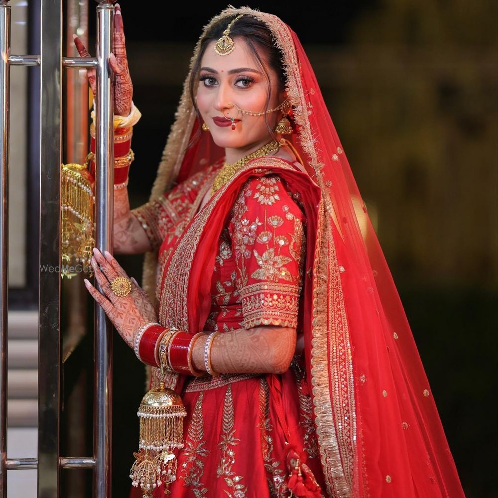 Photo By Simran Makeoverz - Bridal Makeup