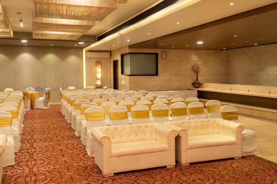 Photo By Zaika Oyster Banquet (Club Aquaria Enterprise) - Venues