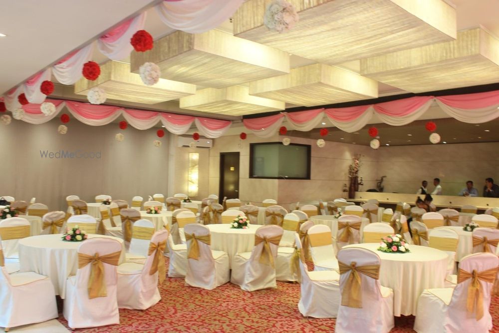 Photo By Zaika Oyster Banquet (Club Aquaria Enterprise) - Venues