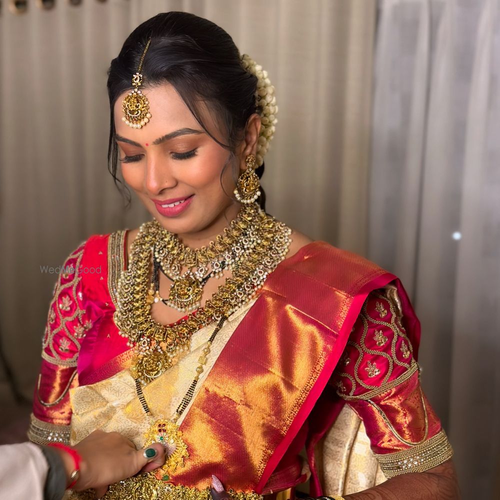 Photo By Makeup By Priyanka Sharma - Bridal Makeup Artists