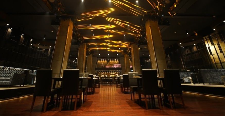 Photo By Carouse Contemporary Kitchen & Bar, Lower Parel - Venues