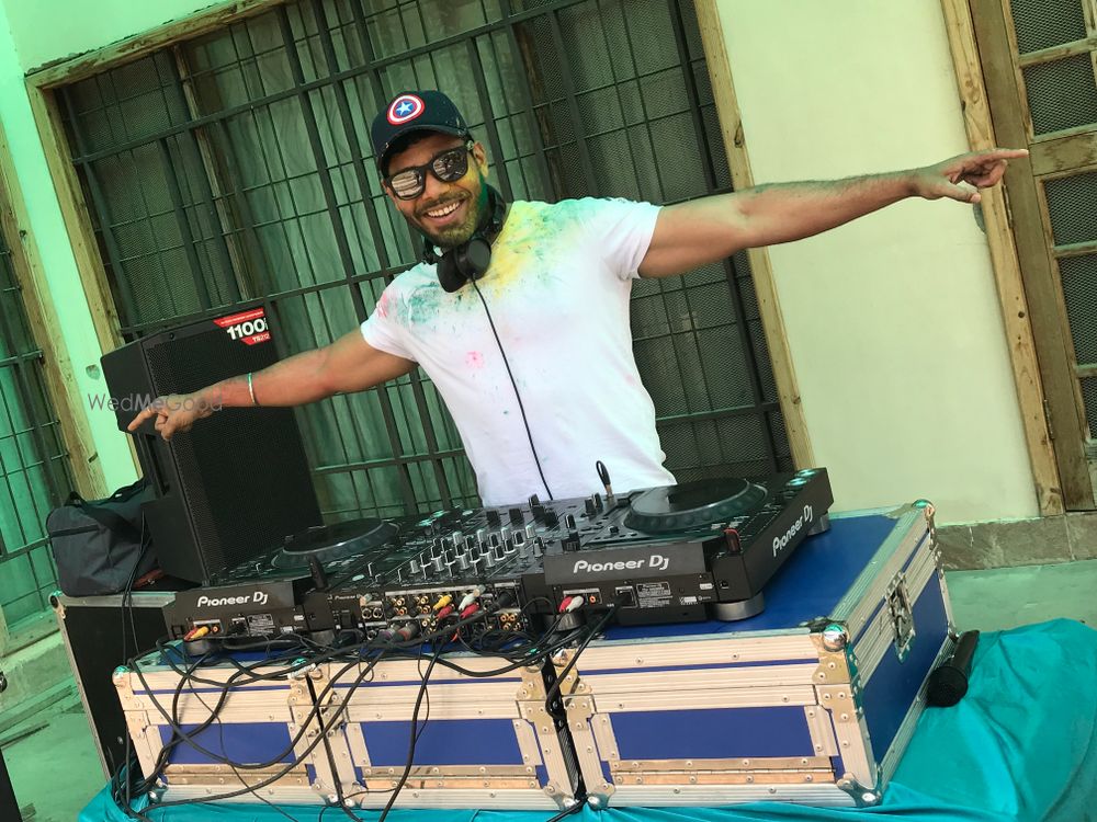 Photo By DJ Divesh - DJs