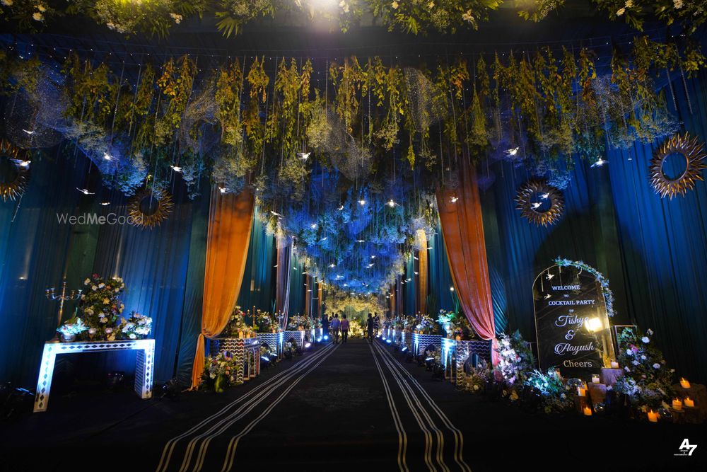 Photo By Wishco. - Decorators