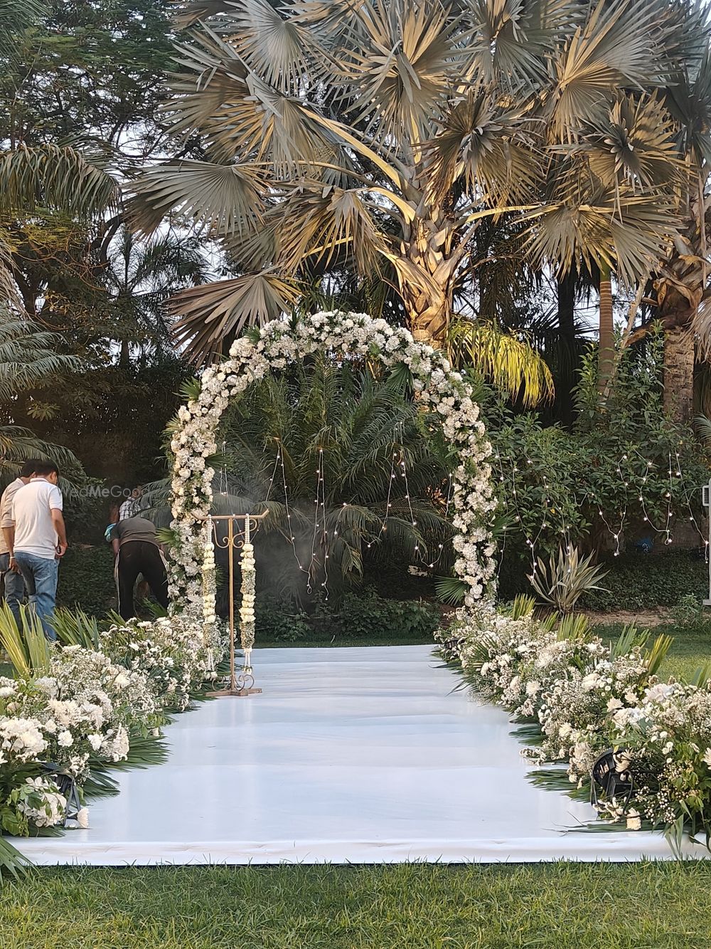 Photo By Wishco. - Decorators