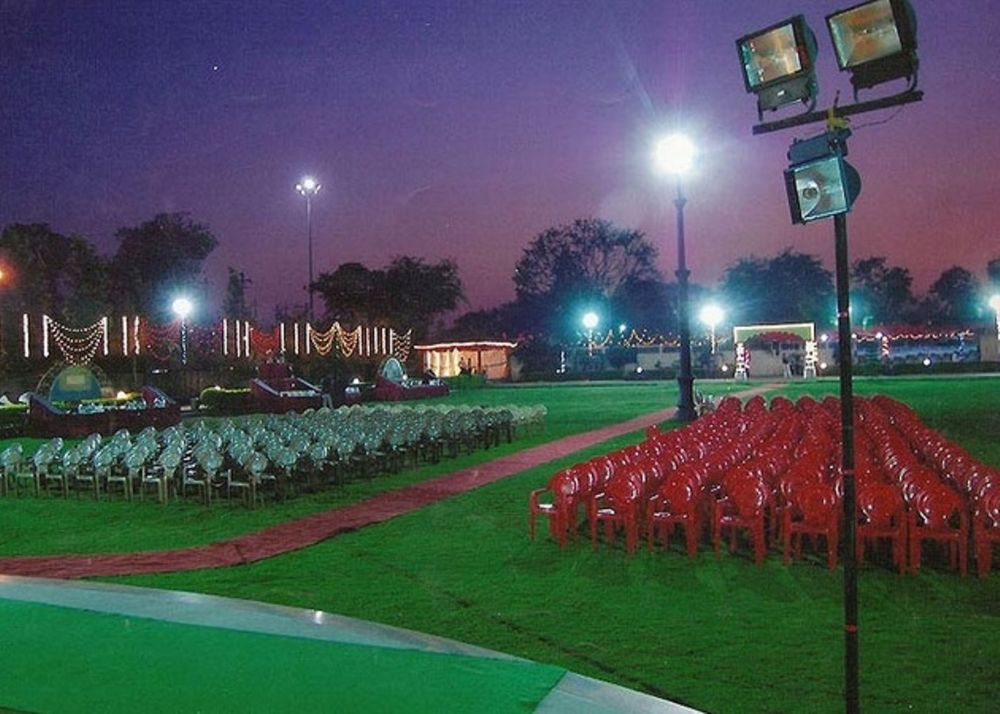Ranades Magenta Suryananda Lawns, Karve Nagar