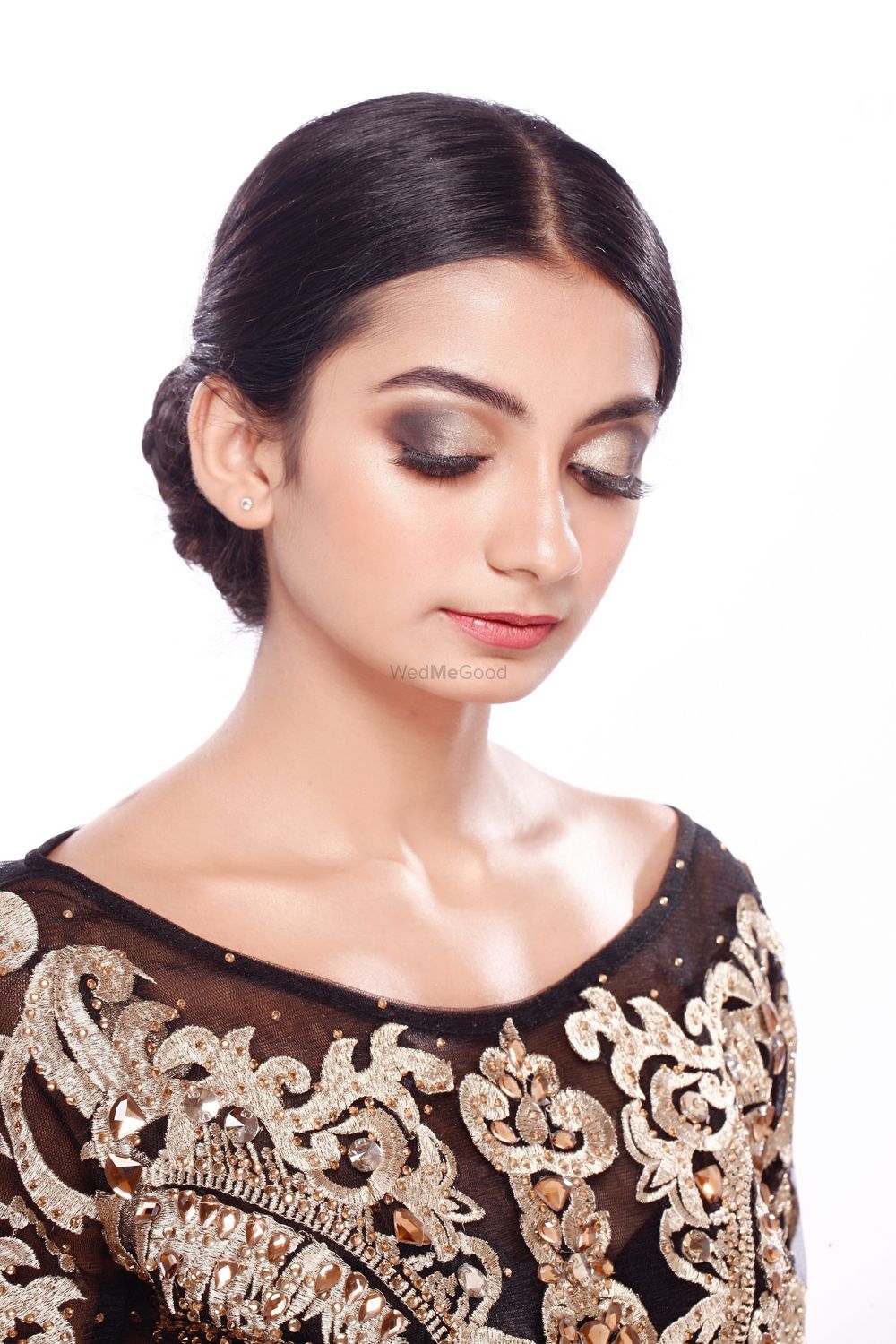 Photo By Makeovers by Kavita - Bridal Makeup