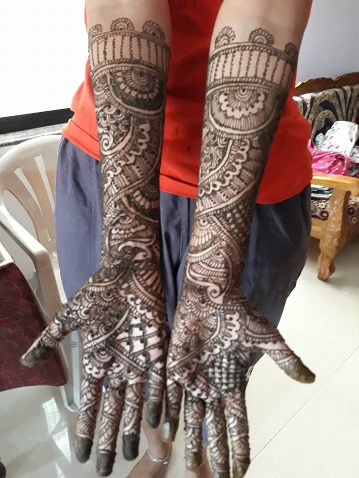 Photo By Ashwini Kambi Mehandi Artist - Mehendi Artist