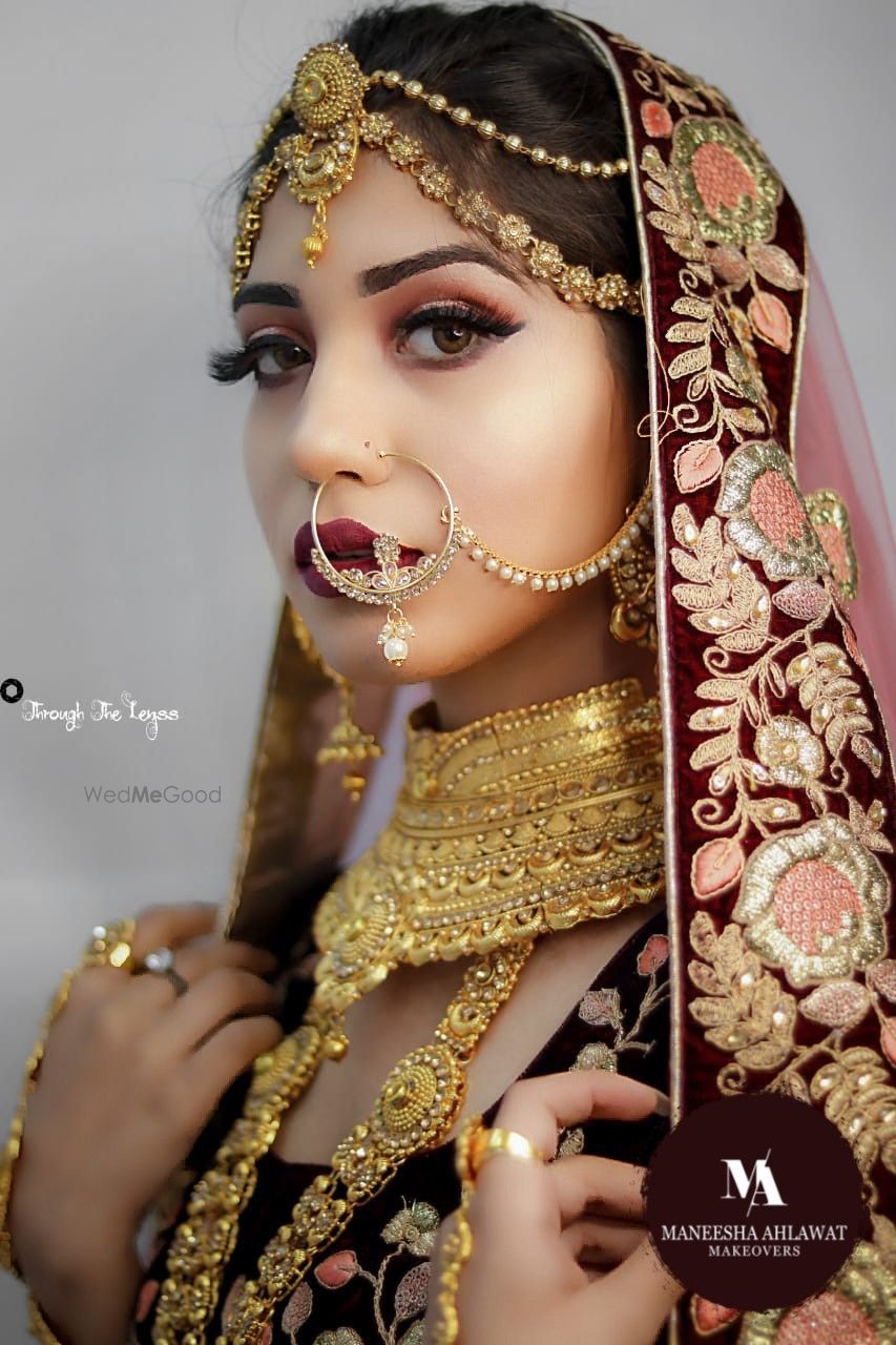 Photo By Maneesha Ahlawat Makeovers - Bridal Makeup