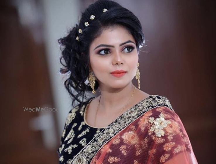 Photo By Makeovers by Preeti Gupta - Bridal Makeup