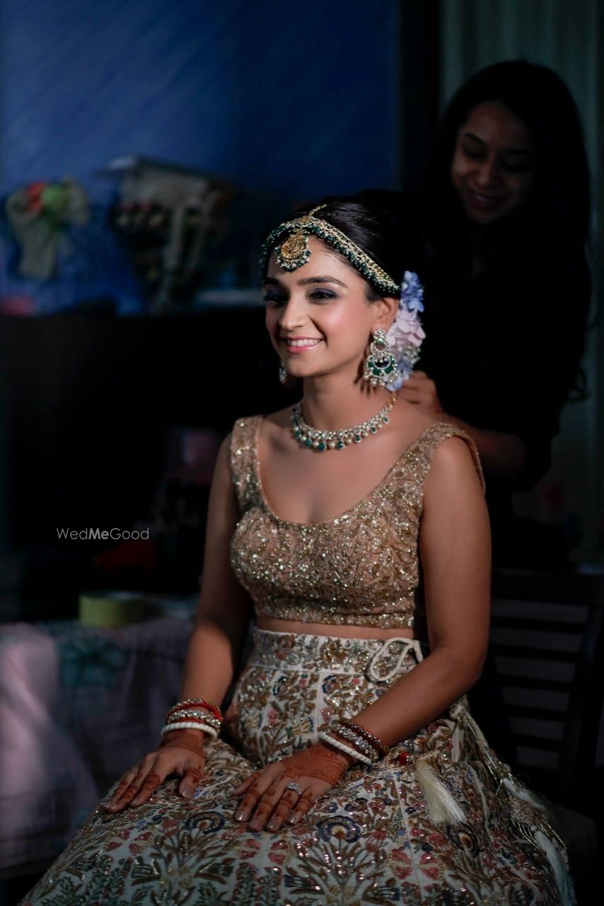 Photo By Makeovers by Vidhi Kadam - Bridal Makeup