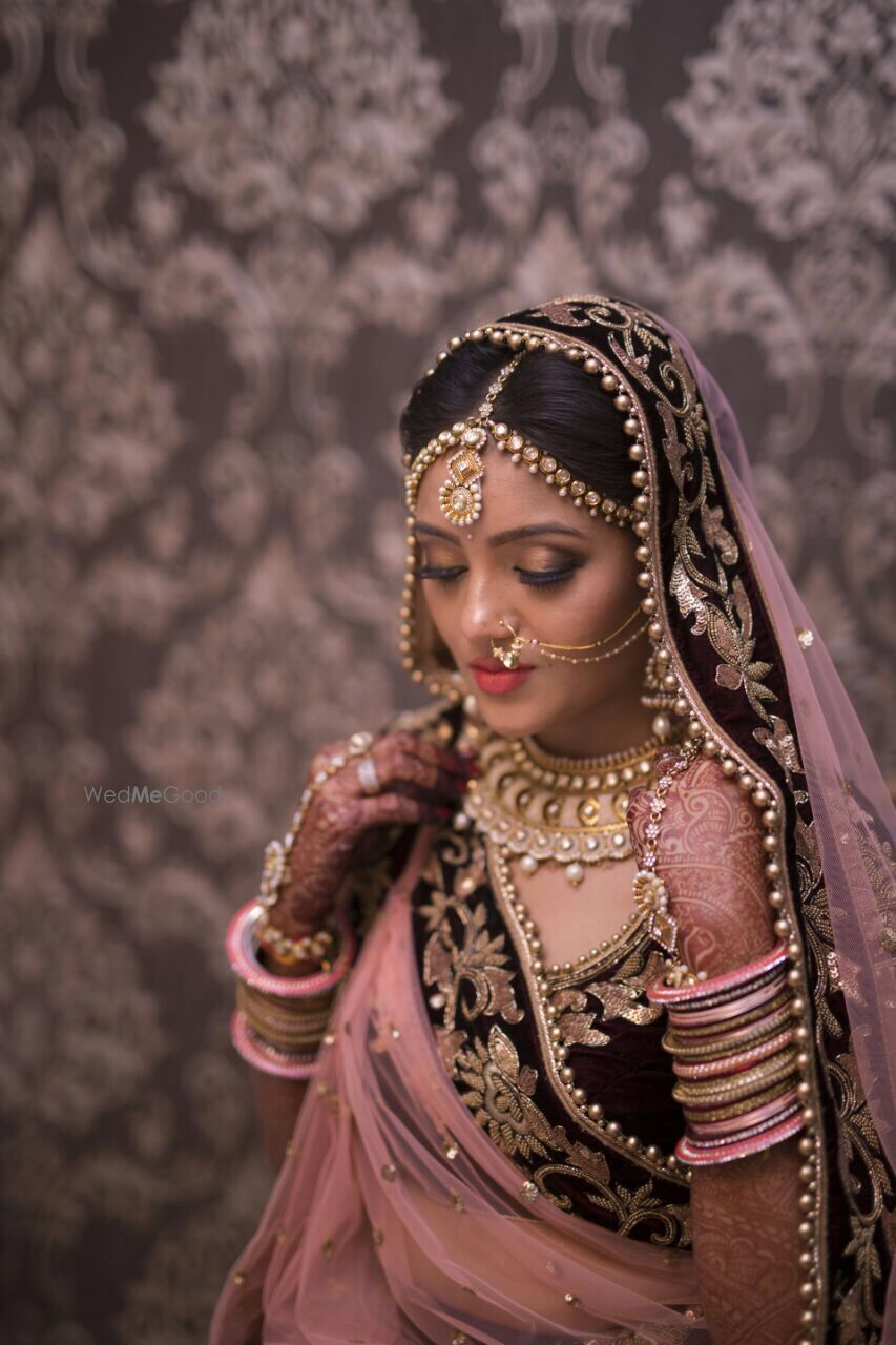 Photo By Roshni Safir - Bridal Makeup