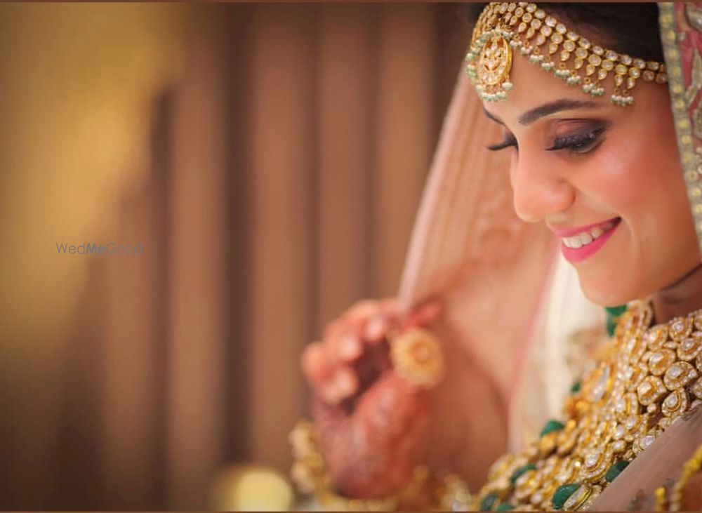 Photo By Roshni Safir - Bridal Makeup