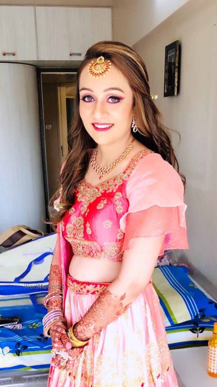 Photo By Vruti & Yashvi Bridal Makeovers - Bridal Makeup